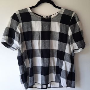 Madewell short sleeve button-back lightweight black and white plaid blouse